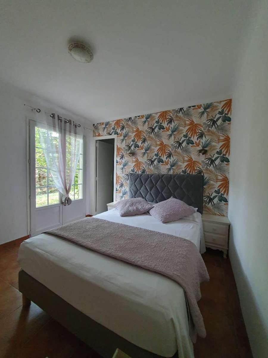 Logis Hotel Le Chene Vert Bollène Εξωτερικό φωτογραφία