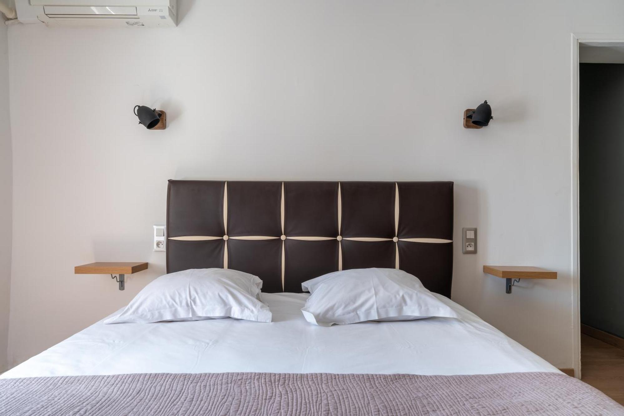 Logis Hotel Le Chene Vert Bollène Εξωτερικό φωτογραφία